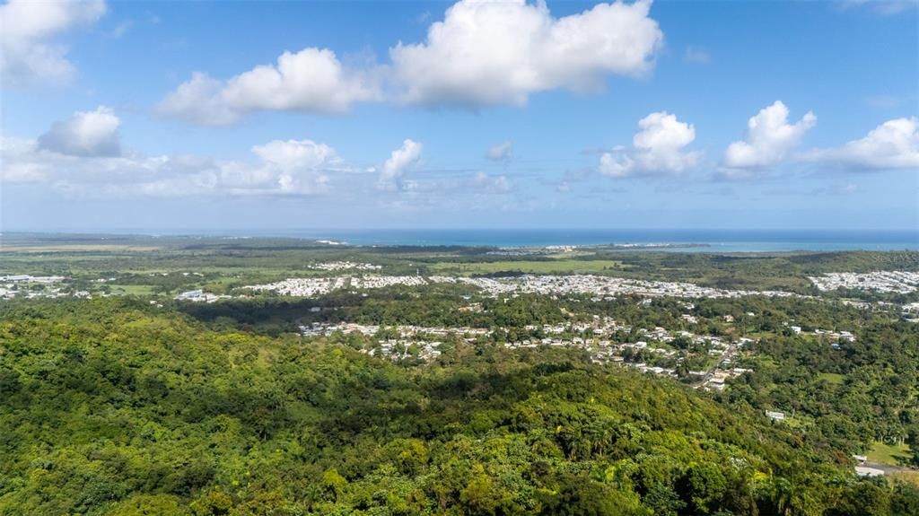待售: $1,675,000 (37.68 acres)