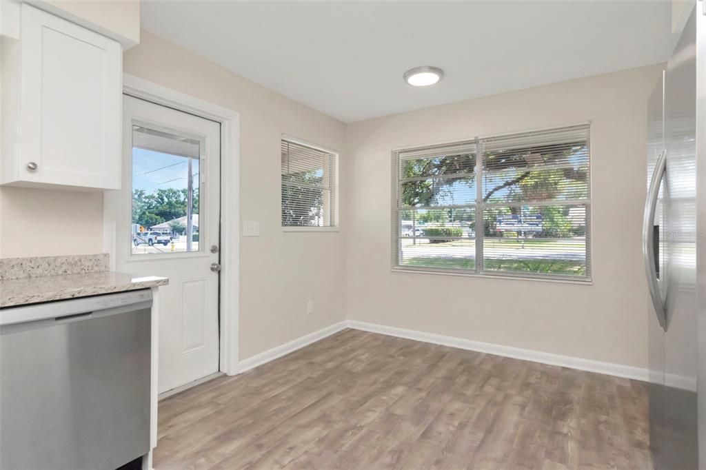 Active With Contract: $289,900 (3 beds, 2 baths, 1040 Square Feet)