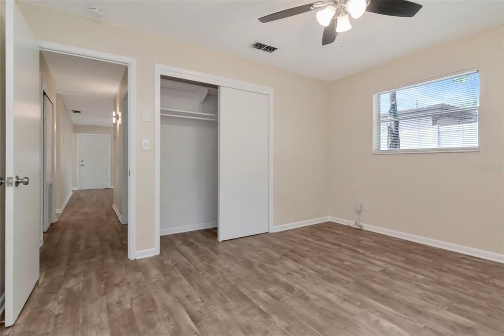 Active With Contract: $289,900 (3 beds, 2 baths, 1040 Square Feet)