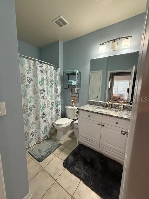 For Rent: $1,600 (1 beds, 1 baths, 660 Square Feet)