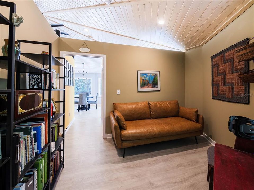 For Sale: $2,180,000 (3 beds, 2 baths, 2422 Square Feet)