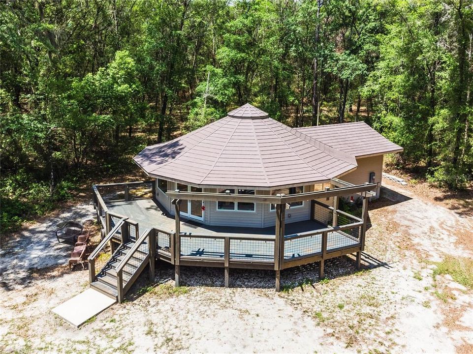 For Sale: $2,180,000 (3 beds, 2 baths, 2422 Square Feet)