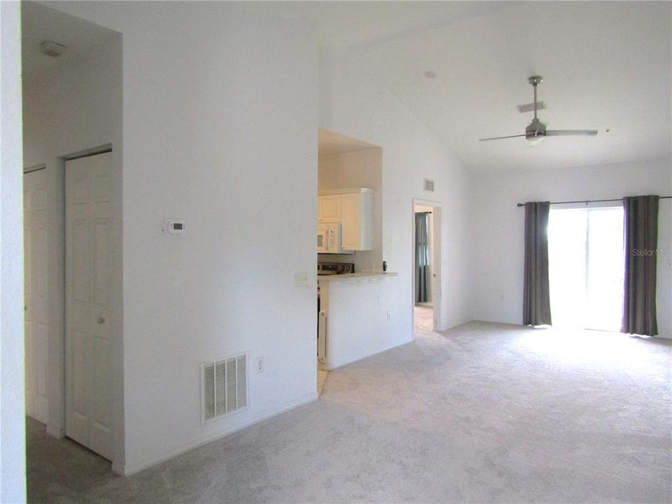 En Venta: $205,000 (3 camas, 2 baños, 1212 Pies cuadrados)