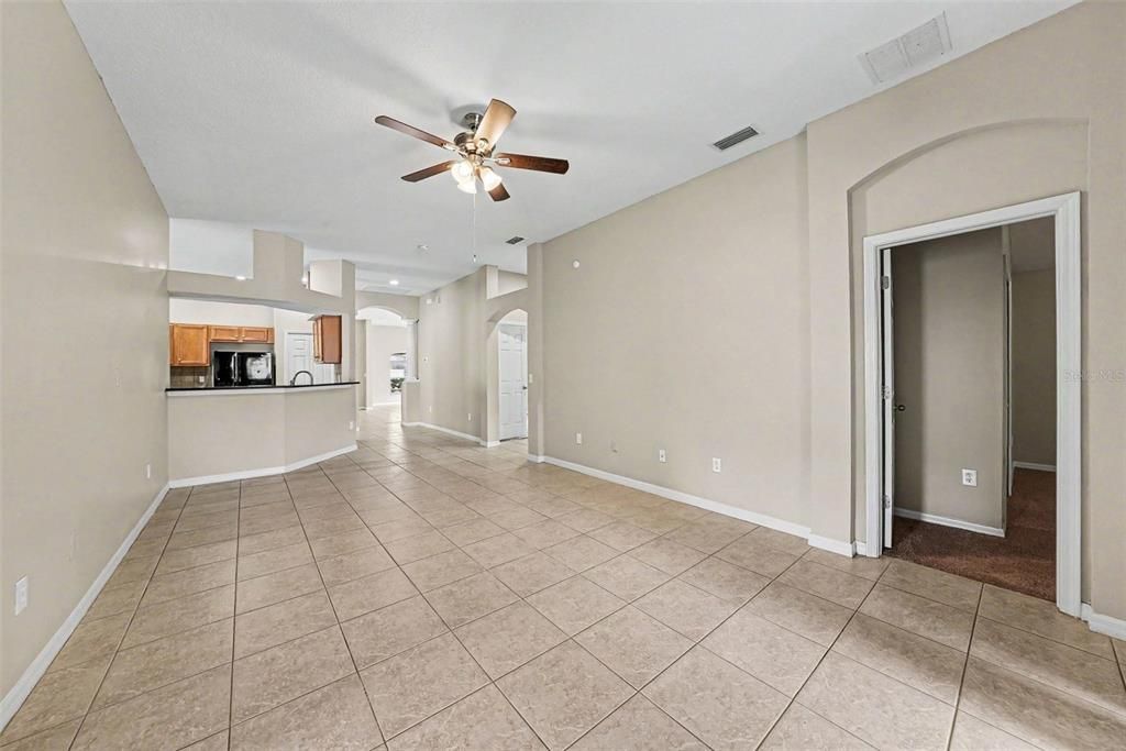Active With Contract: $359,900 (4 beds, 2 baths, 2081 Square Feet)