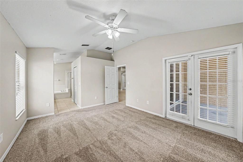 Active With Contract: $359,900 (4 beds, 2 baths, 2081 Square Feet)