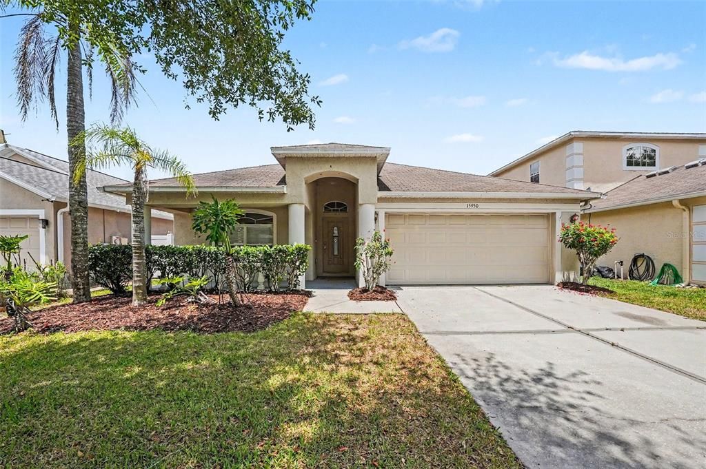 Active With Contract: $359,900 (4 beds, 2 baths, 2081 Square Feet)