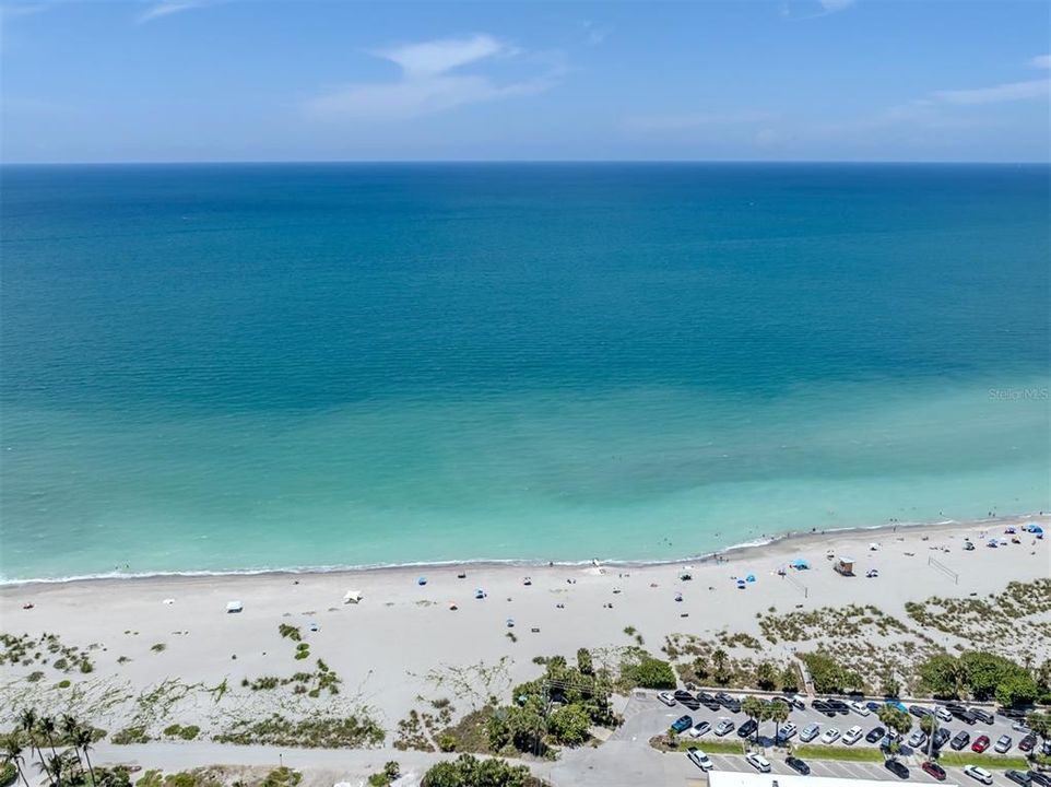 For Sale: $1,295,000 (2 beds, 2 baths, 1814 Square Feet)