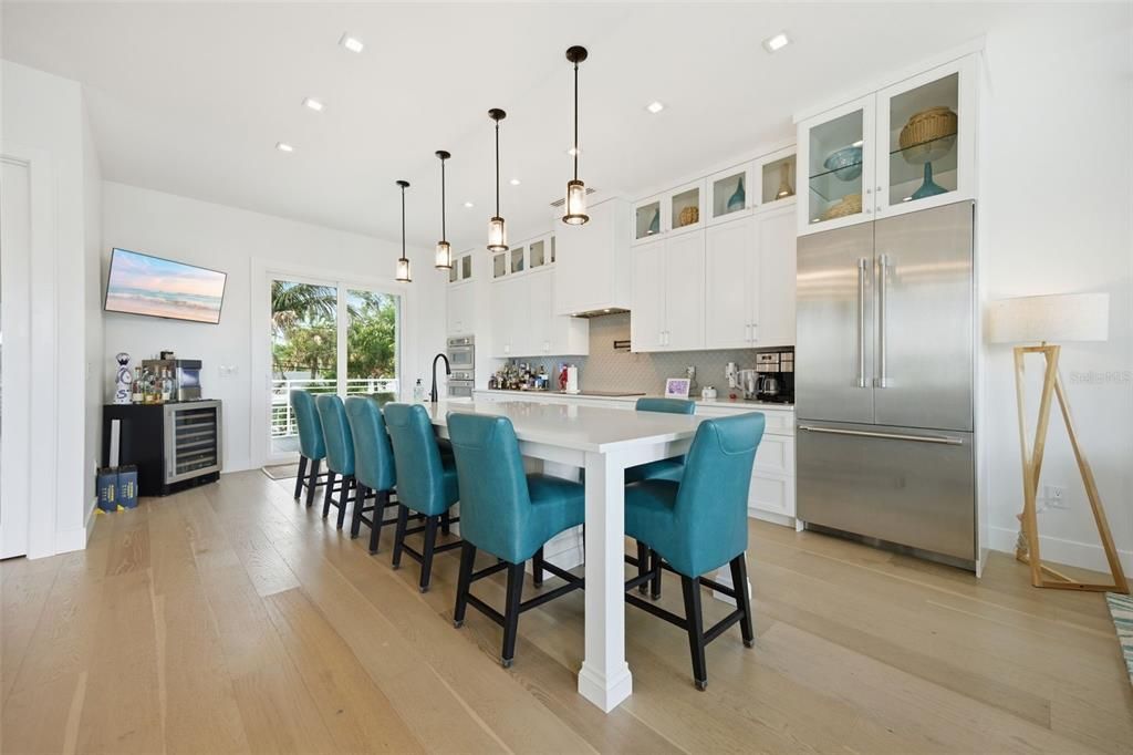 For Sale: $3,650,000 (4 beds, 4 baths, 3228 Square Feet)