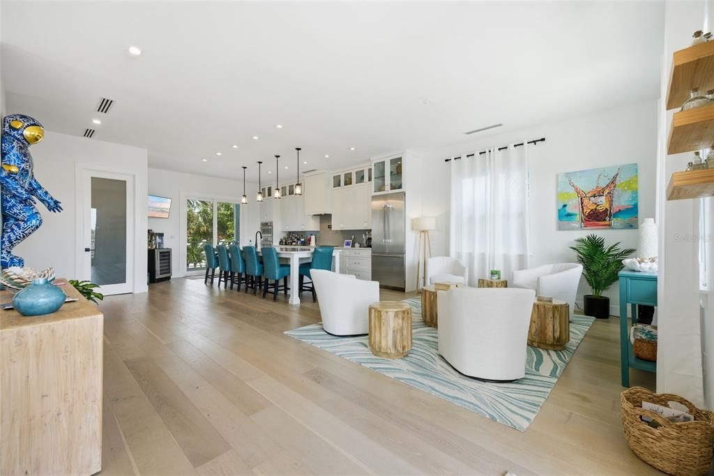 For Sale: $3,650,000 (4 beds, 4 baths, 3228 Square Feet)
