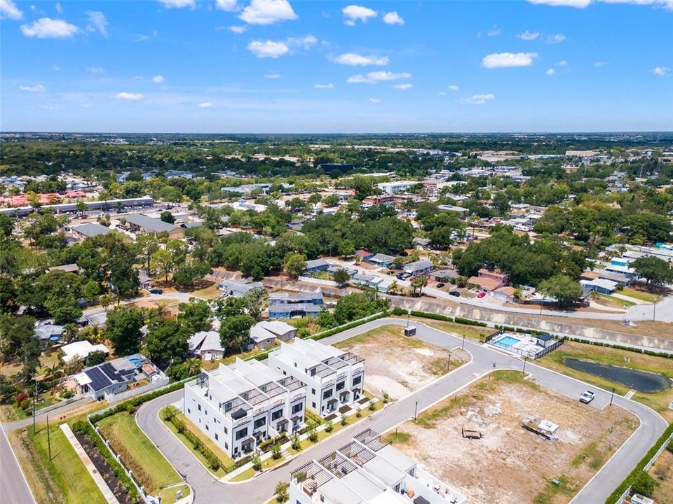 En Venta: $700,000 (3 camas, 2 baños, 2392 Pies cuadrados)