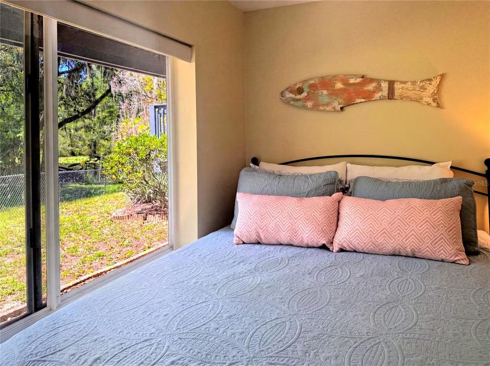 For Sale: $154,900 (1 beds, 1 baths, 480 Square Feet)