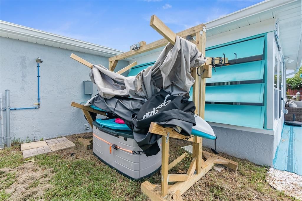 For Rent: $2,600 (2 beds, 2 baths, 1389 Square Feet)