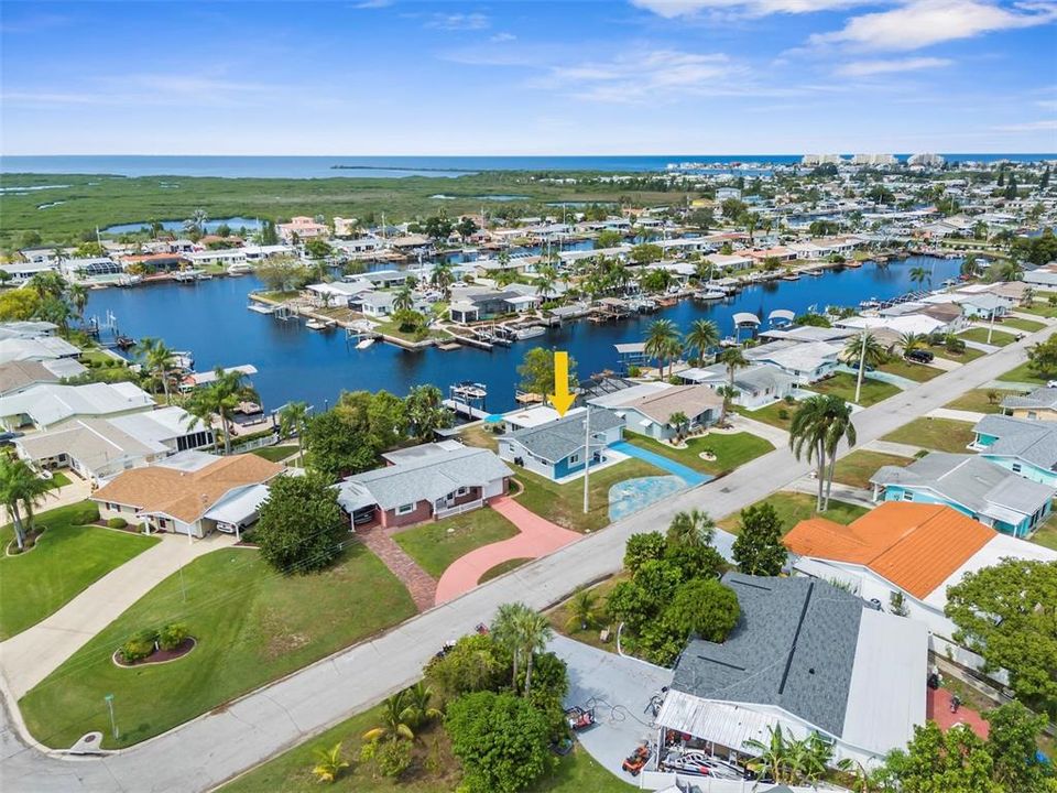 For Rent: $2,600 (2 beds, 2 baths, 1389 Square Feet)