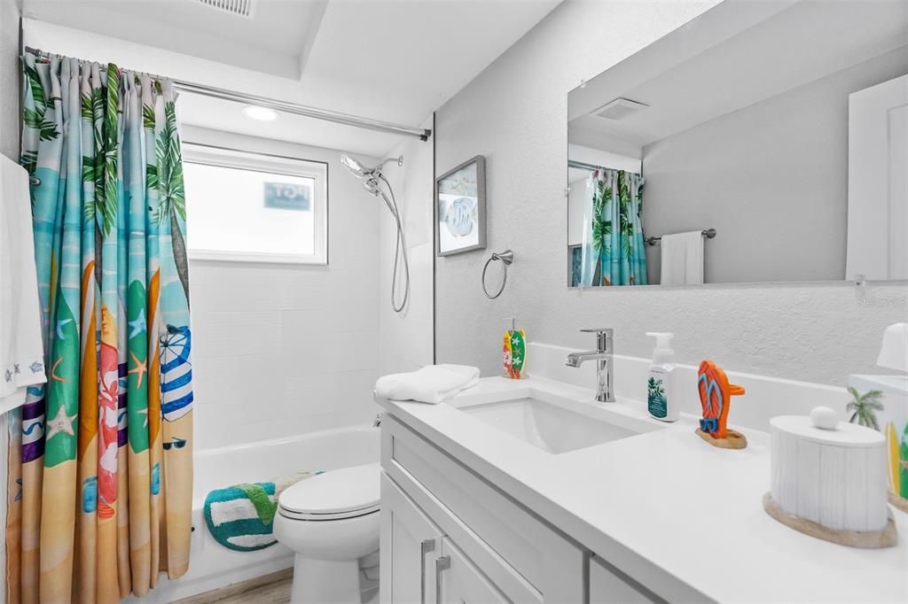 For Rent: $2,600 (2 beds, 2 baths, 1389 Square Feet)