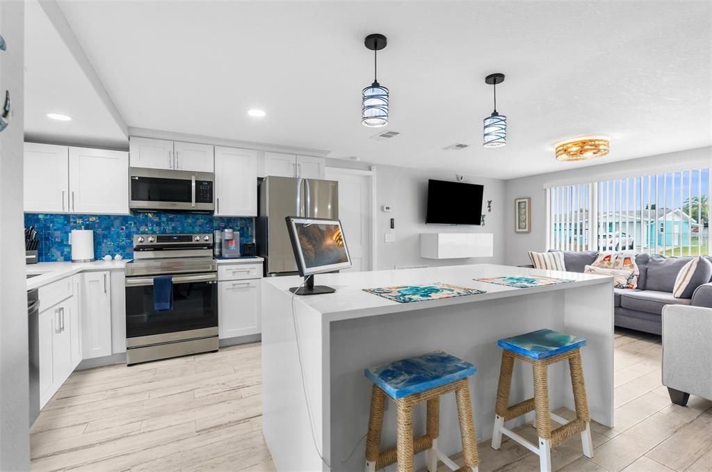 For Rent: $2,600 (2 beds, 2 baths, 1389 Square Feet)