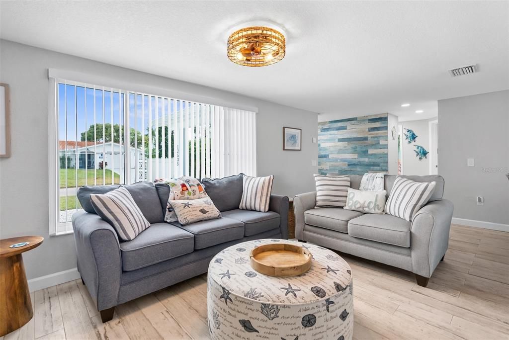For Rent: $2,600 (2 beds, 2 baths, 1389 Square Feet)