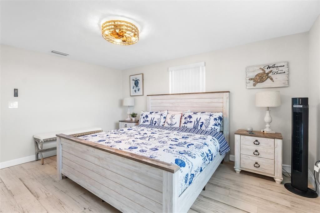 For Rent: $2,600 (2 beds, 2 baths, 1389 Square Feet)