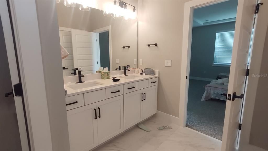 Active With Contract: $2,795 (4 beds, 3 baths, 2184 Square Feet)