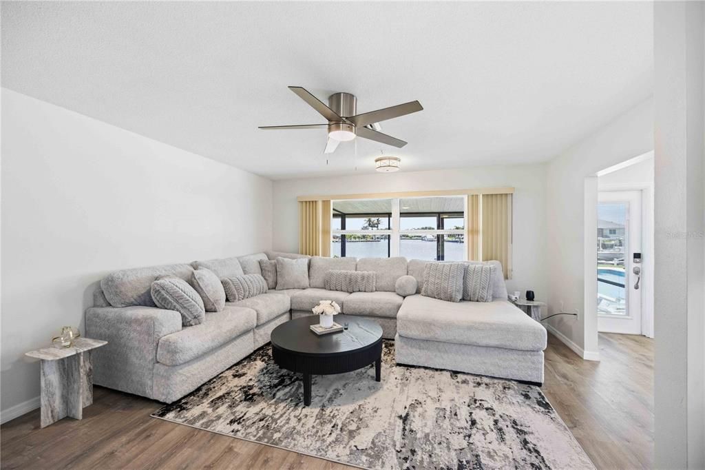 For Rent: $5,500 (3 beds, 2 baths, 2075 Square Feet)