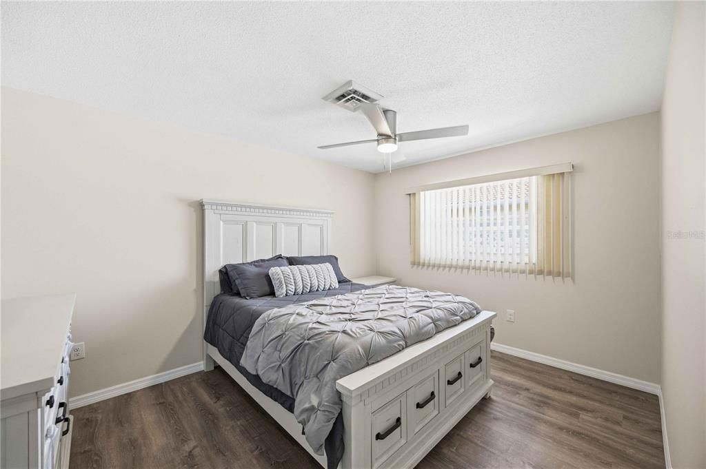 For Rent: $5,500 (3 beds, 2 baths, 2075 Square Feet)
