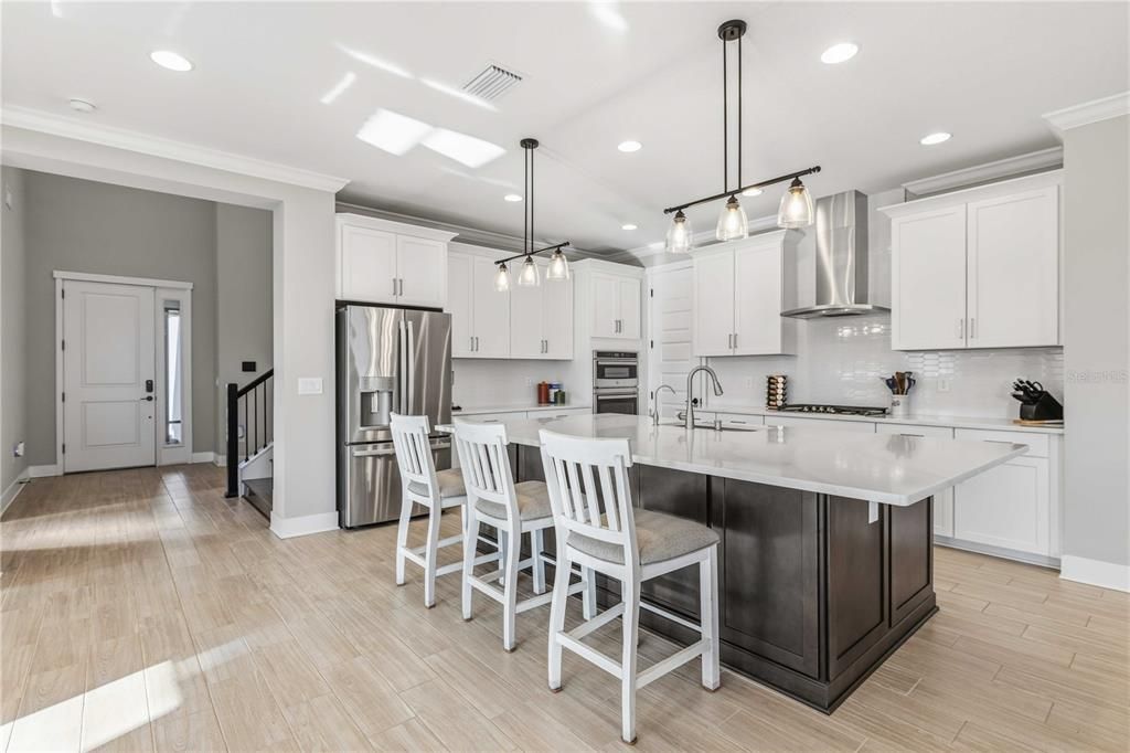 For Rent: $8,000 (5 beds, 4 baths, 3707 Square Feet)
