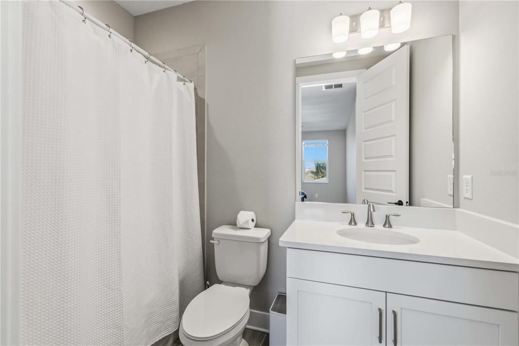 For Rent: $8,000 (5 beds, 4 baths, 3707 Square Feet)