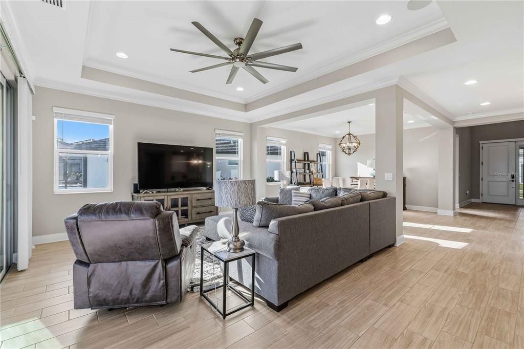 For Rent: $8,000 (5 beds, 4 baths, 3707 Square Feet)