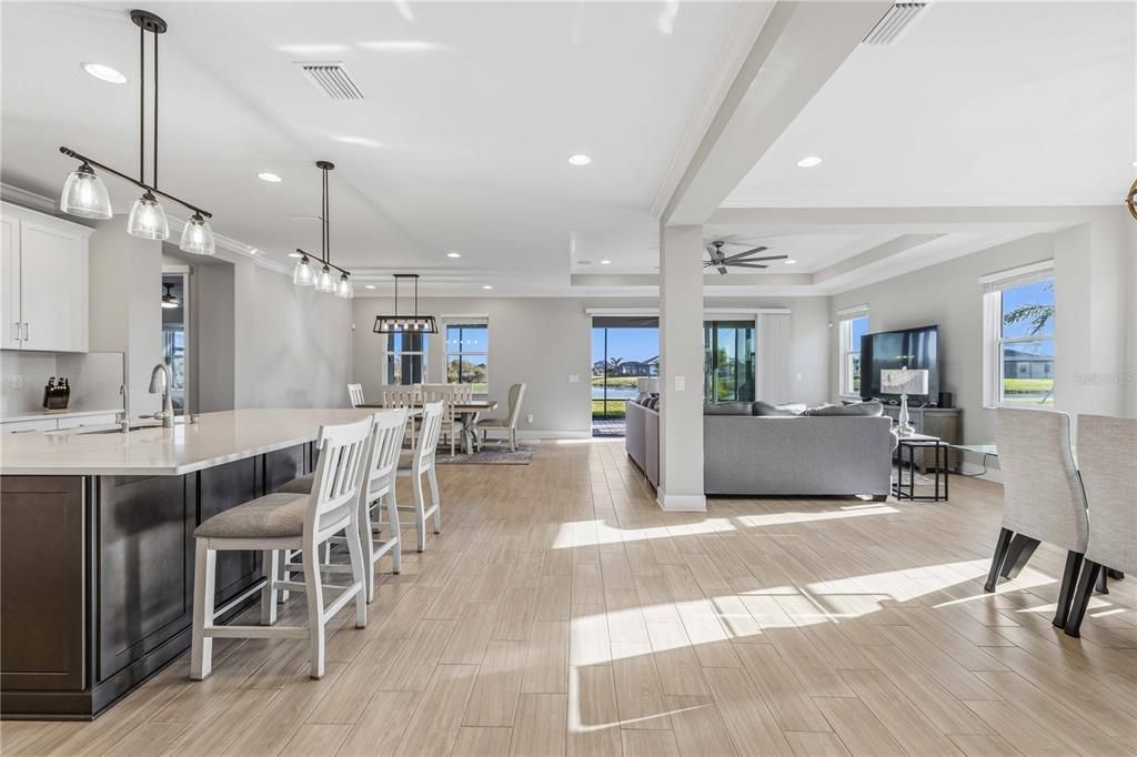 For Rent: $8,000 (5 beds, 4 baths, 3707 Square Feet)