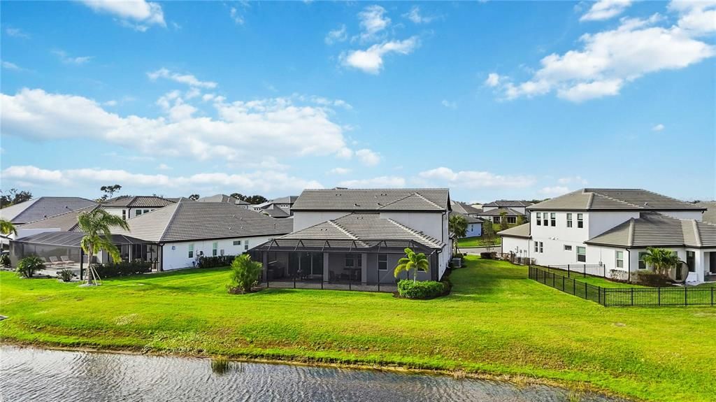 For Rent: $8,000 (5 beds, 4 baths, 3707 Square Feet)