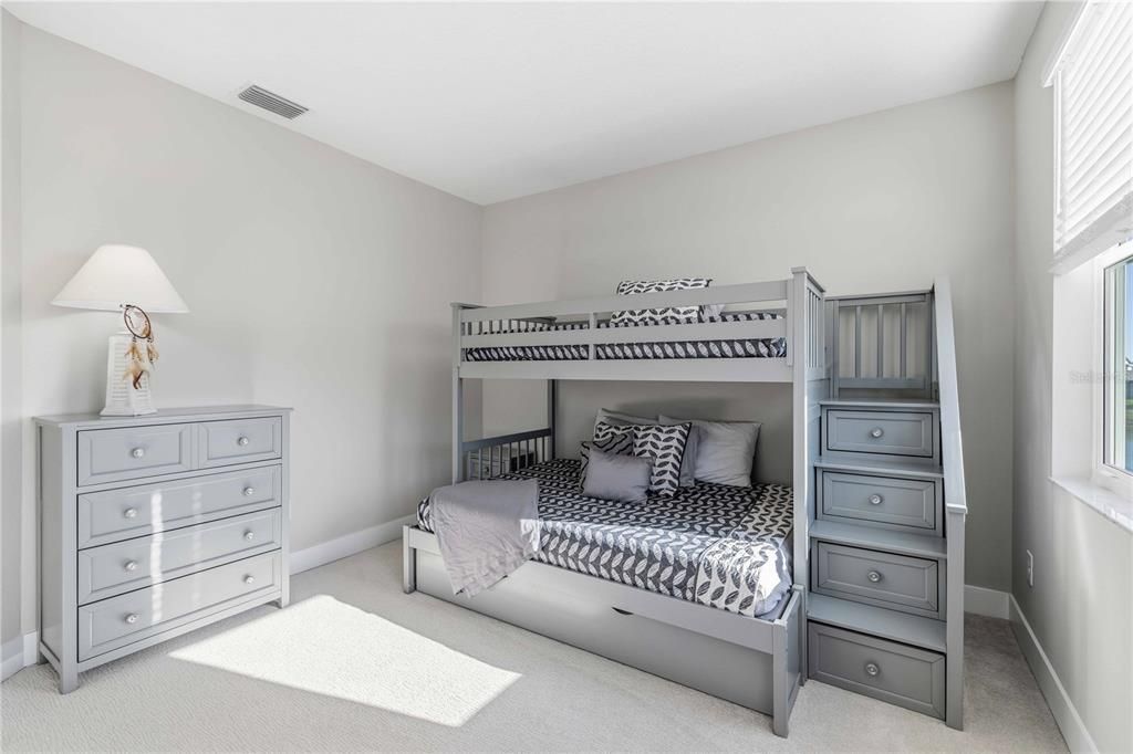 For Rent: $8,000 (5 beds, 4 baths, 3707 Square Feet)