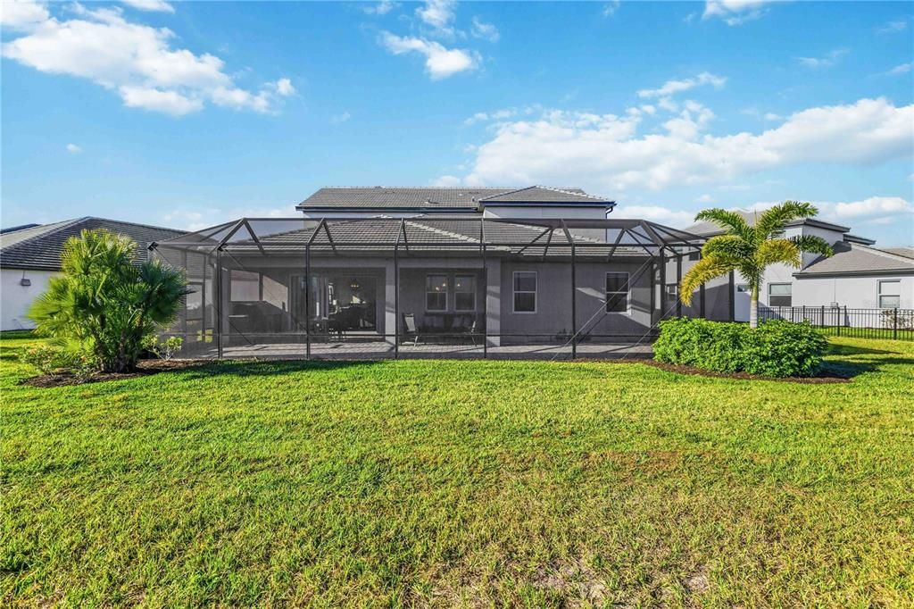 For Rent: $8,000 (5 beds, 4 baths, 3707 Square Feet)