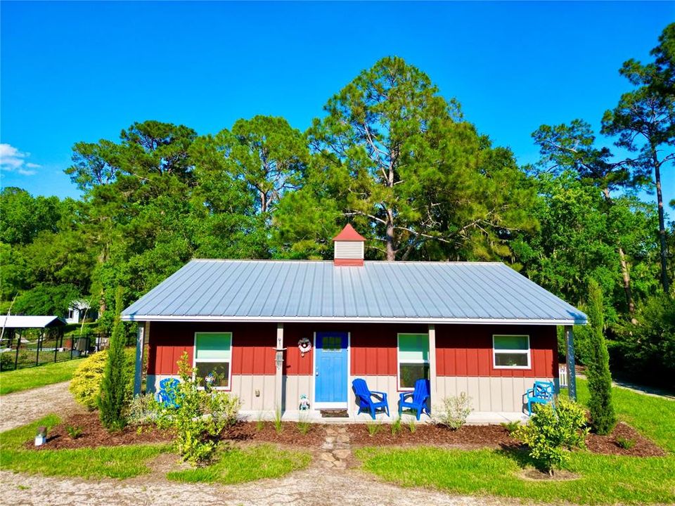 For Sale: $369,900 (2 beds, 2 baths, 1080 Square Feet)