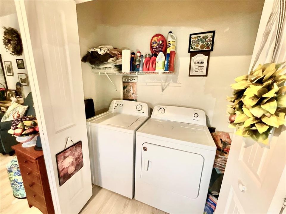 For Sale: $369,900 (2 beds, 2 baths, 1080 Square Feet)