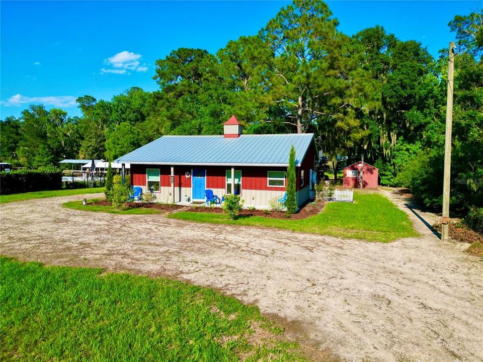 For Sale: $369,900 (2 beds, 2 baths, 1080 Square Feet)