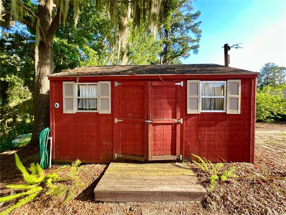 For Sale: $369,900 (2 beds, 2 baths, 1080 Square Feet)