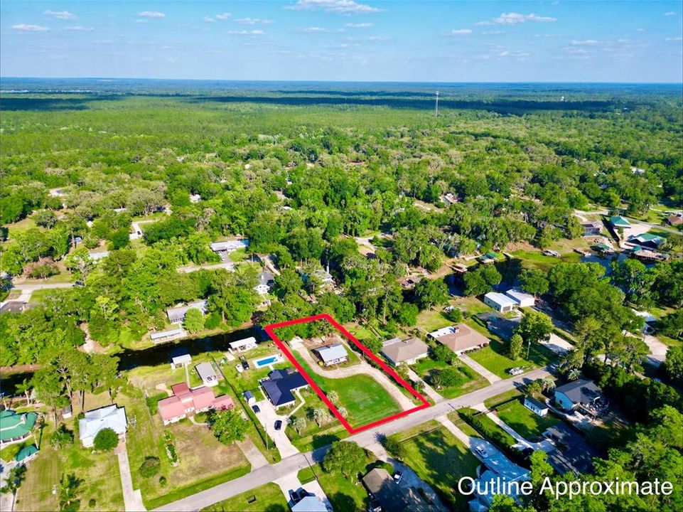 For Sale: $369,900 (2 beds, 2 baths, 1080 Square Feet)