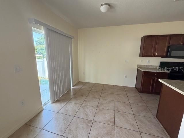 For Sale: $242,500 (3 beds, 2 baths, 1471 Square Feet)
