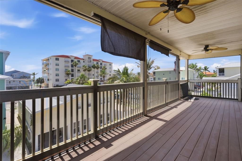 For Sale: $649,900 (2 beds, 2 baths, 1364 Square Feet)