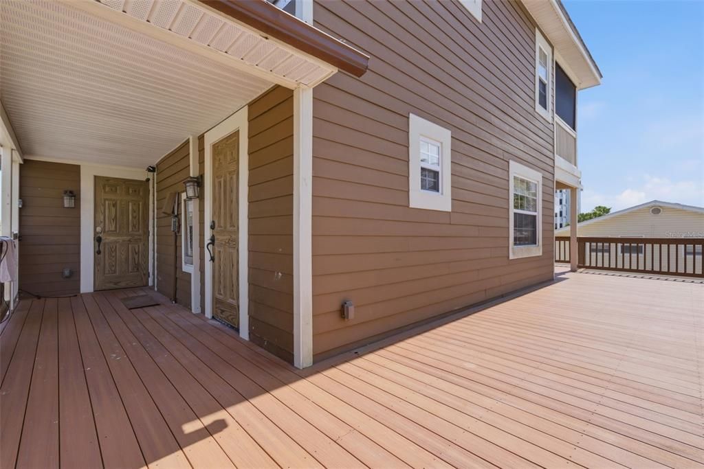 For Sale: $649,900 (2 beds, 2 baths, 1364 Square Feet)