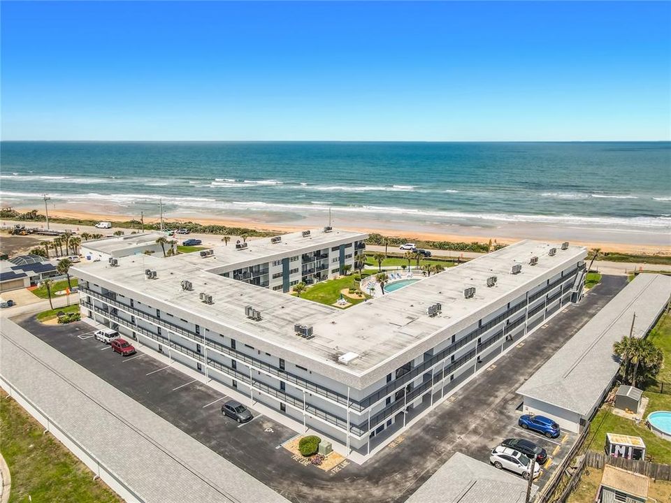 На продажу: $279,000 (2 спален, 2 ванн, 1087 Квадратных фут)