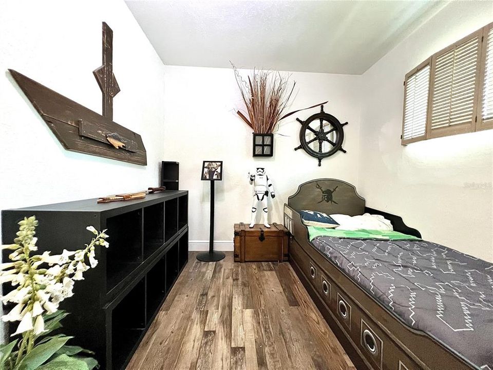 For Rent: $6,500 (4 beds, 3 baths, 2077 Square Feet)