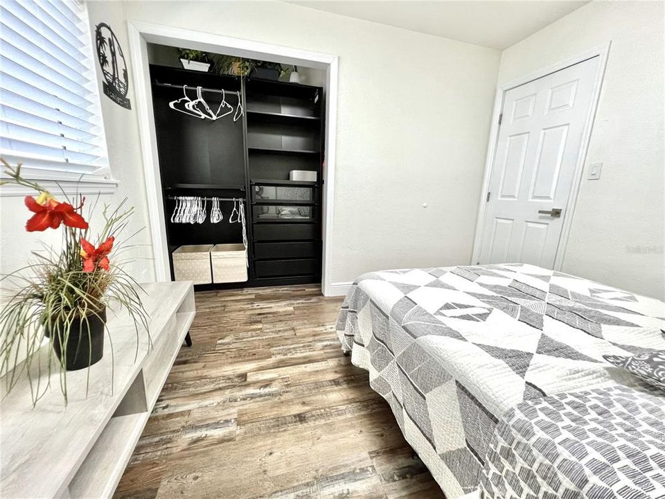For Rent: $6,500 (4 beds, 3 baths, 2077 Square Feet)