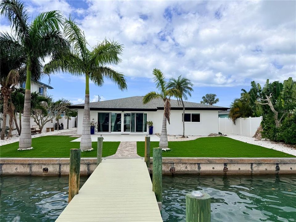 For Rent: $6,500 (4 beds, 3 baths, 2077 Square Feet)