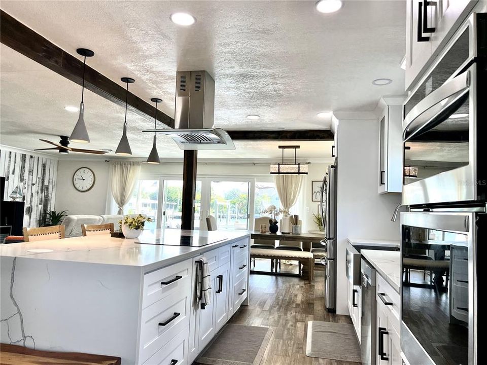 For Rent: $6,500 (4 beds, 3 baths, 2077 Square Feet)