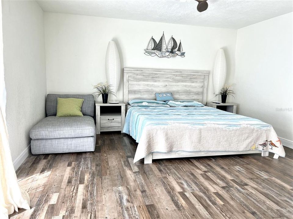 For Rent: $6,500 (4 beds, 3 baths, 2077 Square Feet)