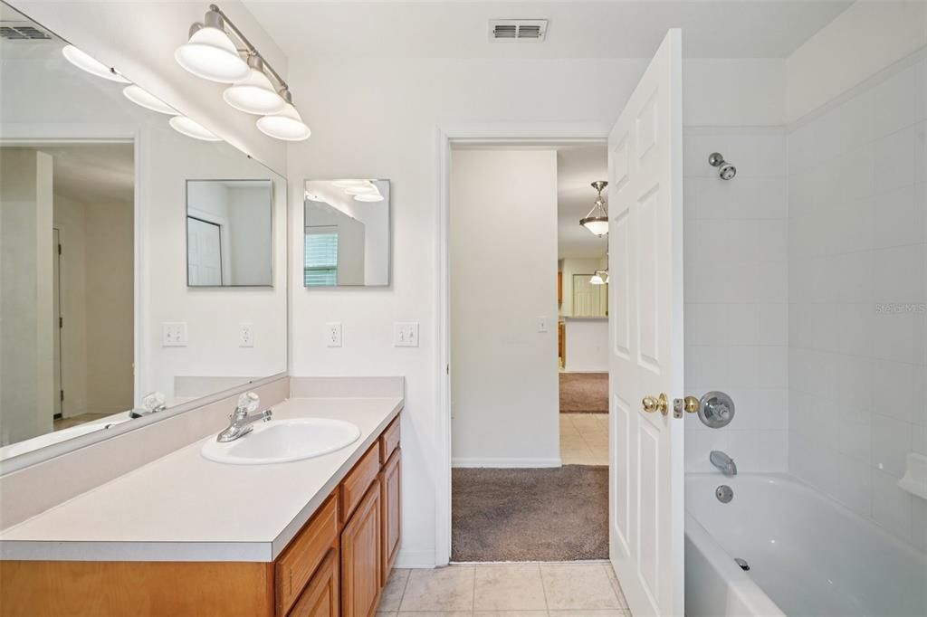 For Sale: $290,000 (3 beds, 2 baths, 1620 Square Feet)