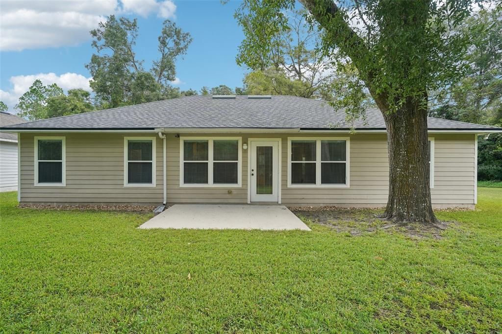 For Sale: $290,000 (3 beds, 2 baths, 1620 Square Feet)