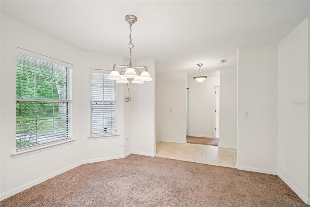 For Sale: $290,000 (3 beds, 2 baths, 1620 Square Feet)