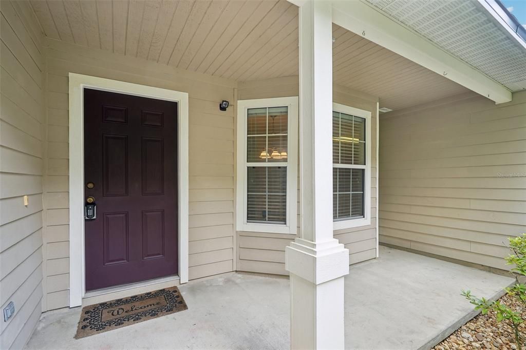 For Sale: $290,000 (3 beds, 2 baths, 1620 Square Feet)