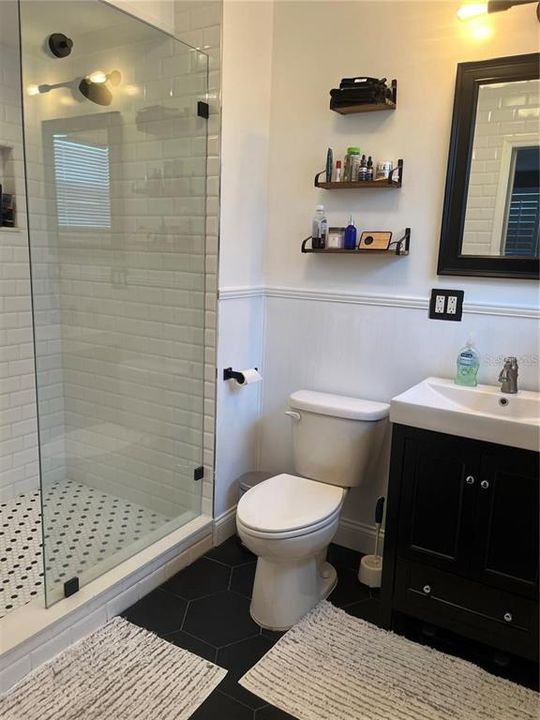 For Rent: $3,850 (3 beds, 2 baths, 1810 Square Feet)